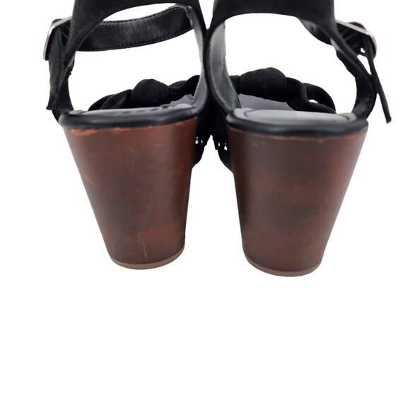 Torrid Women's Wood Knot Detail Platform Heel Sandal Extra Wide Size 6.5 WW - Picture 3 of 7